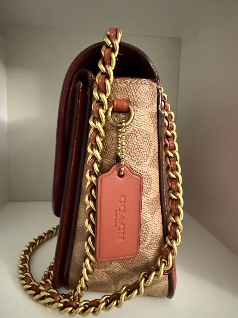 Coach Madison Shoulder Bag; EUC - Like New!